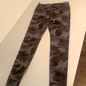 Animal print high rise leggings